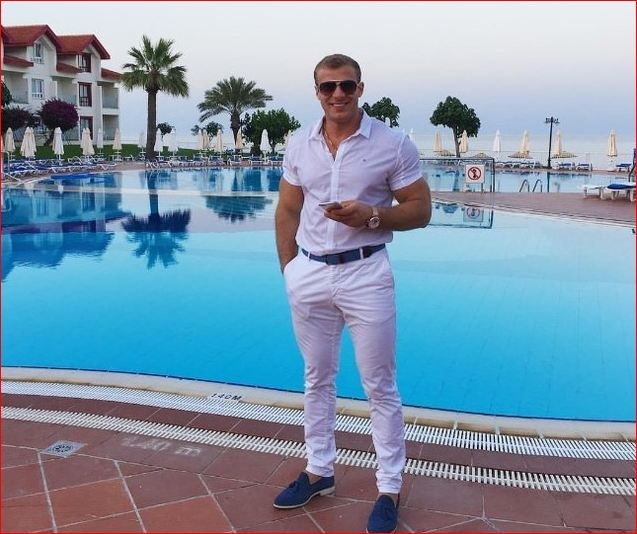 Україну захлиснула масштабна фінансова піраміда