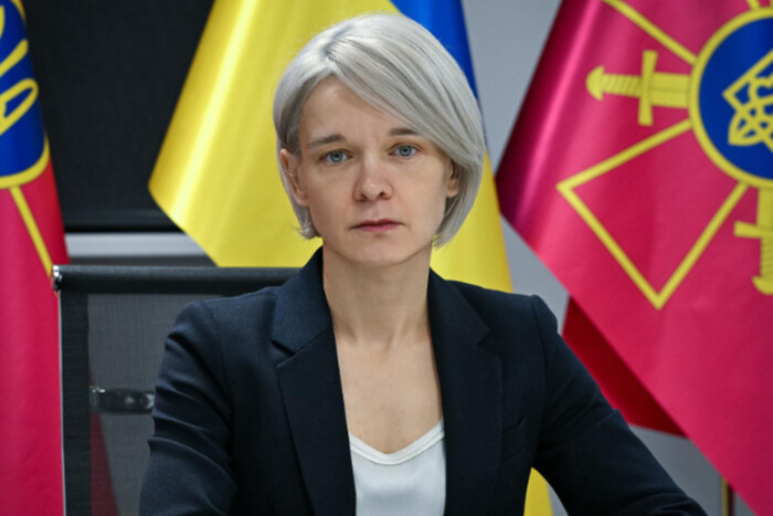 Скандал в Агенції оборонних закупівель: керівниця держпідприємства відреагувала на присутність ексрегіонала у команді