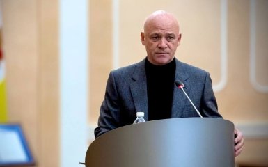 Печерський суд скасував домашній арешт для ексмера Одеси Труханова