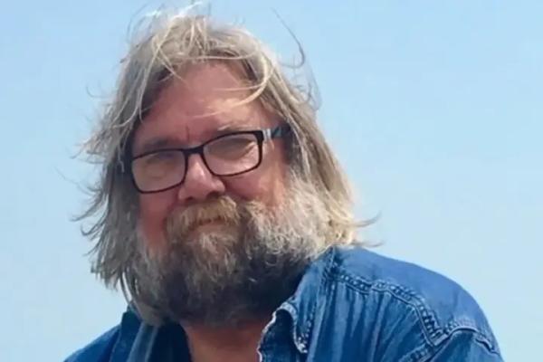 Помер Майкл Дж. Шумахер – біограф Еріка Клептона, Гінзберга та&hellip;