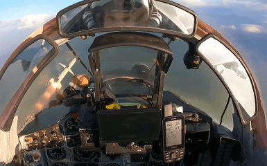 Український МіГ-29 розніс будівлю з російськими операторами БпЛА — відео