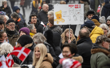 Гренландія та Данія масово протестують проти зазіхань Трампа на острів