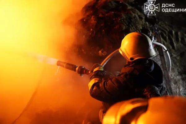 рф вдарила по енергетиці на Одещині: показали наслідки