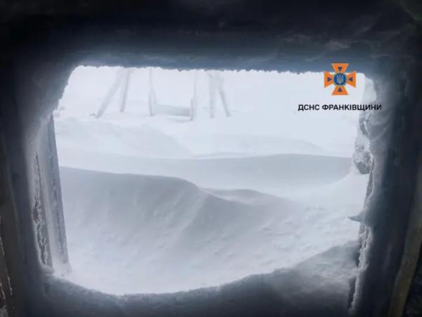 У Карпатах намело понад метр снігу та тримається 18-градусний мороз:&hellip;