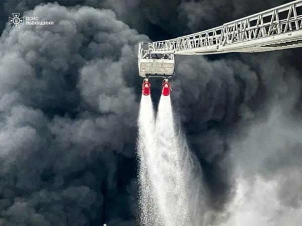 “Якщо потрібно на вулицю – скористайтеся маскою”: в одному з&hellip;