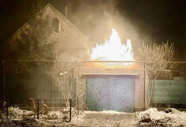 Ворог уночі вдарив по Запоріжжю: пошкоджено приватний будинок