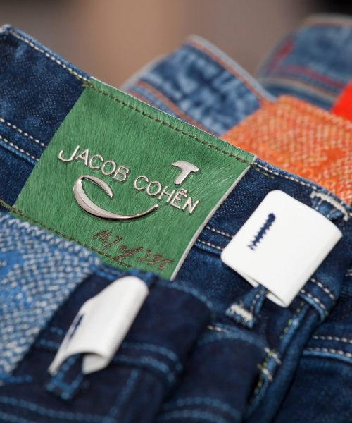 Італійський бренд Jacob Cohen виграв суд проти власника мережі Domino&hellip;