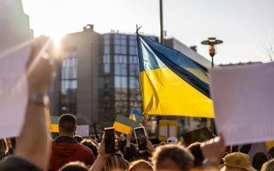 Більшість німців вимагають посилення допомоги для України