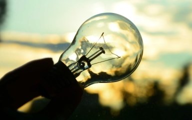 Удари РФ по енергетиці України призвели до знеструмлення у чотирьох&hellip;