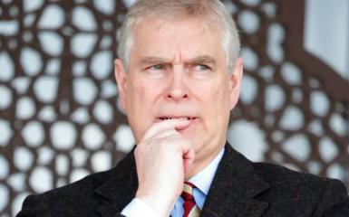 Брат короля Британії заарештований за підозрою у зловживанні службовим становищем