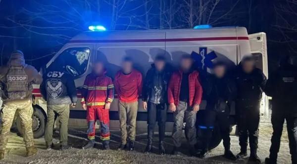 Ціна питання – 60 тис. доларів. На Буковині затримали “швидку”&hellip;