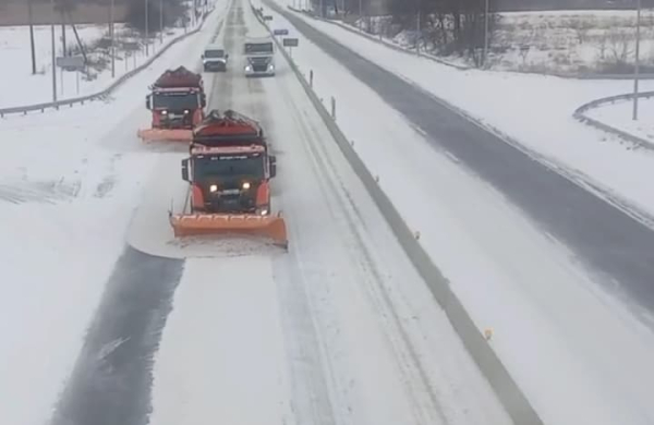 Рух на основних дорогах забезпечено без обмежень попри негоду –&hellip;