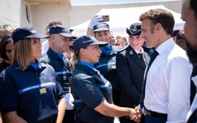 “Неочікуваний поворот”. Макрон запросив до своєї команди зірку соцмереж