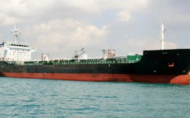Індія затримала три нафтові танкери “тіньового флоту”
