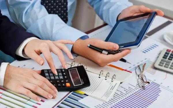 Скорочення робочих графіків та виробництва: як український бізнес виживає в&hellip;