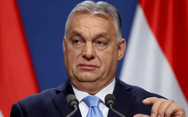 “Розгорнемо війська”. Орбан звинуватив Україну у намірах зашкодити енергосистемі Угорщини