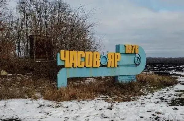 Українські військові зірвали спробу росіян закріпитися у Часовому Яру