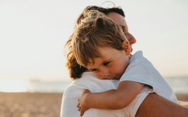 В Україні почалися виплати “дитячої допомоги” — як отримати