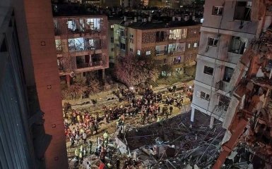 Іран знову атакував балістикою Ізраїль — в Араді 3 загиблих&hellip;