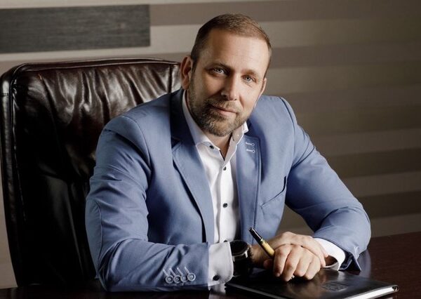 ТАМОЖЕННЫЙ «ФЕНИКС» ИЛИ ХОЗЯИН СХЕМ: Как Александр Щуцкий годами выходит&hellip;