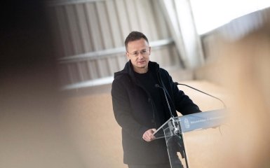 “Це замах на Угорщину”. Сійярто накинувся на Зеленського з новими&hellip;