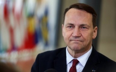 “Поборник християнства” Путін відправляє дрони атакувати українські церкви — Сікорський