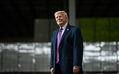 Трамп анонсував відновлення санкцій проти нафти РФ