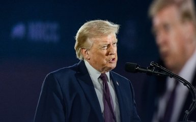 “Ніколи не допоможуть”. Трамп накинувся з докорами на НАТО