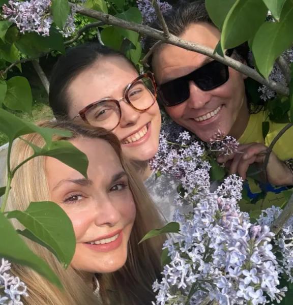 Ольга Сумська зворушливо привітала доньку з 24-річчям