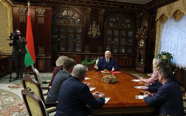 Лукашенко нахабно оголосив про підготовку “великої угоди” зі США