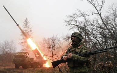 Армія РФ різко змінила плани на фронті через наступ України