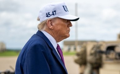 Трамп планує продовжити виняток на купівлю російської нафти