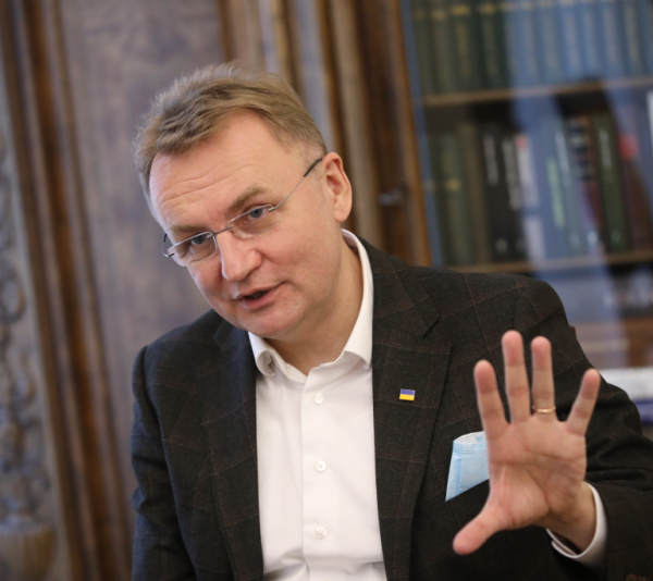 Мільйони без звіту, зачистка ЗМІ та лавки по 141 тисячі:&hellip;