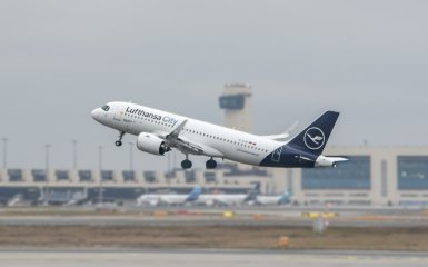 В Lufthansa оголосили про скасування 20 тисяч авіарейсів