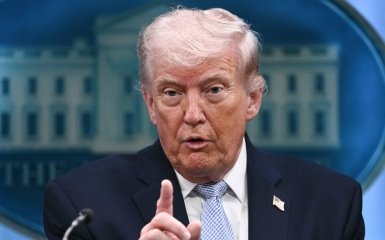 Рейтинг президента Трампа у США впав до мінімуму