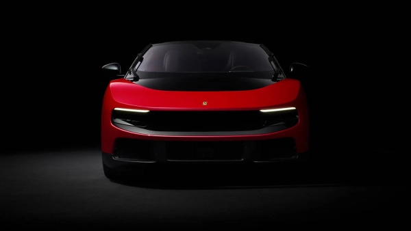 Ferrari Luce: Завантажити застосунок потужного електромобіля 35 Ferrari Luce - екрани в салоні