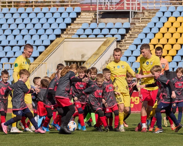Завантажити застосунок: новий сезон матчів від Betking