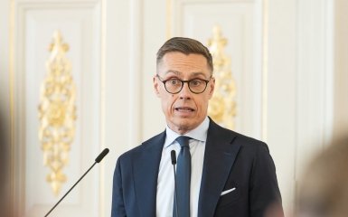 Президент Фінляндії закликає Європу відновити діалог із Путіним 11