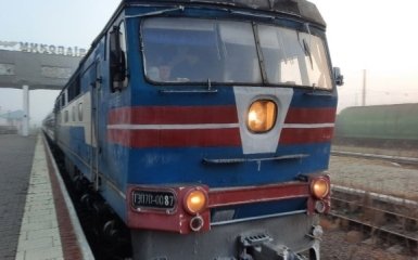 Росія атакувала дронами потяг на Миколаївщині