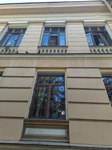 Атака на культуру Києва: музей, філармонія, опера зазнали руйнувань 14