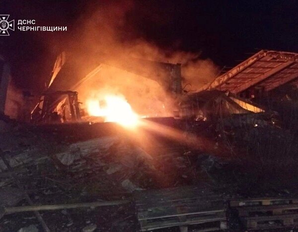 Зерносховище на Чернігівщині знищено: РФ атакувала агропідприємство