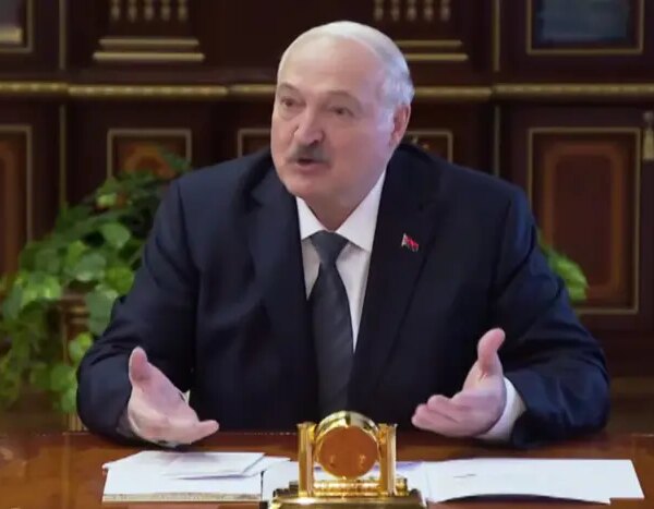 Лукашенко: контакти з представниками Зеленського