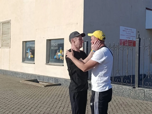 Ребров звільнений: залізничник після 3 років полону вдома