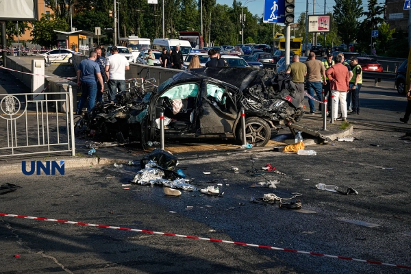 Жахлива ДТП у Києві: загинули діти, триває слідство