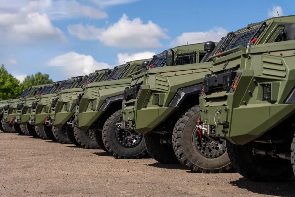 Ляшко: 13 броньованих авто для евакуації вже в Україні