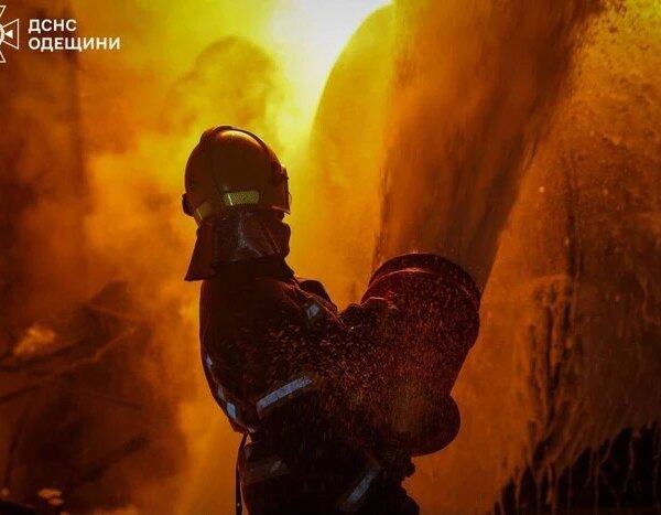 Зеленський: Єдиний шлях до миру в Україні
