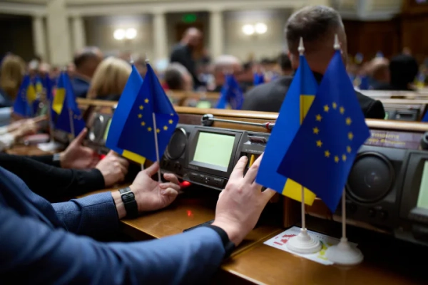 Податок для цифрових платформ: Рада схвалила ключовий пакет МВФ