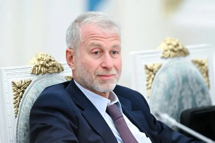 Чи стане Абрамович посередником між Києвом і Москвою: відповідь Зеленського