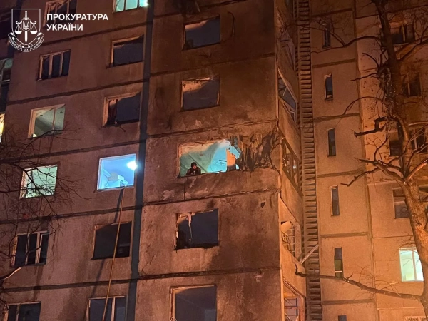 Харків, Чугуїв під ударом: 3 загиблих, 20+ поранених 17 Харків, Чугуїв під ударом: 3 загиблих, 20+ поранених 15
