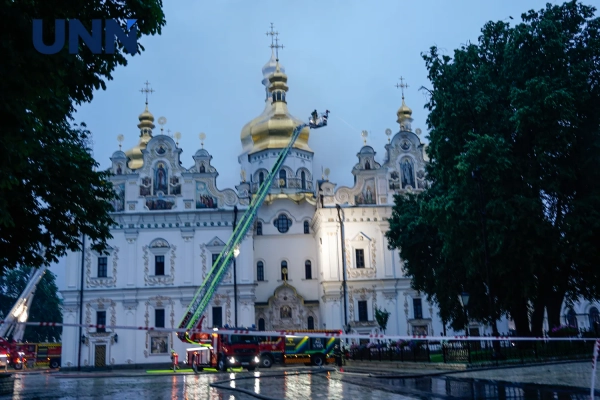 Відновлення Лаври: гроші вже сьогодні